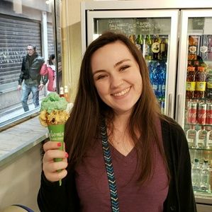 Meet your Posher, Jennifer